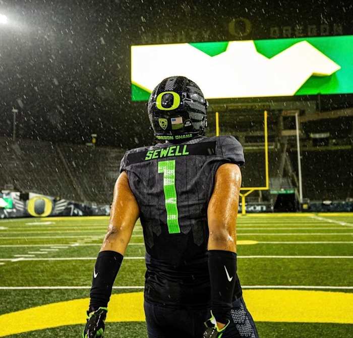 Matayo Uiagalelei Oregon Visit 2